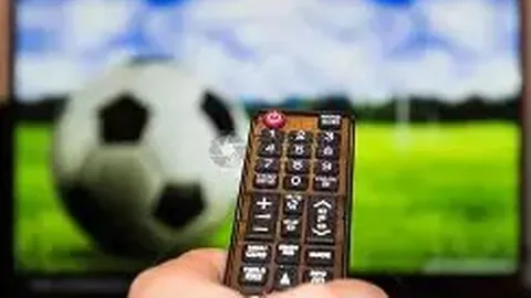 致敬社区英雄！鲁本荣获PFA西北足球奖——社区贡献卓越奖，荣耀加冕！